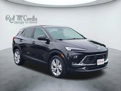 Used 2025 Buick Encore GX Preferred FWD image 1