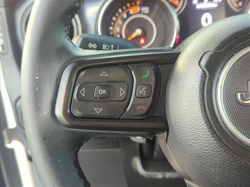 Used 2023 Jeep Wrangler Unlimited Sport AWD/4WD image 12