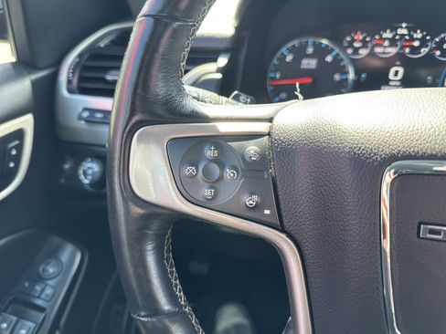 Used 2017 GMC Yukon Denali AWD/4WD image 21