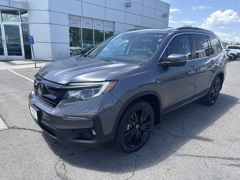 Used 2022 Honda Pilot Special Edition image 2