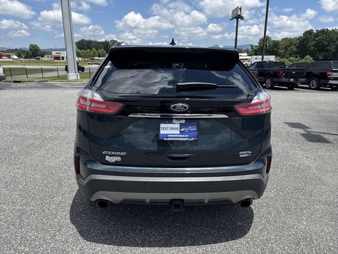 Used 2019 Ford Edge SEL w/ Equipment Group 201A AWD/4WD image 6