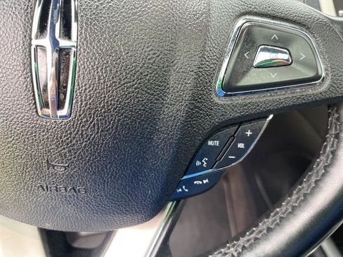 Used 2019 Lincoln MKC Select w/ Select Plus Package image 37