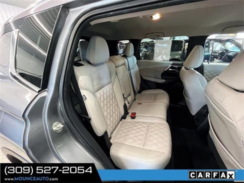 Used 2022 Mitsubishi Outlander SEL image 8