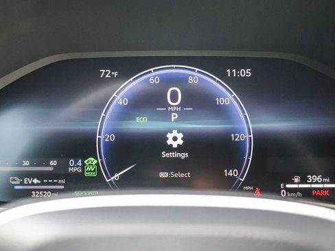 Used 2025 Toyota RAV4 XSE w/ Premium Package AWD/4WD image 25