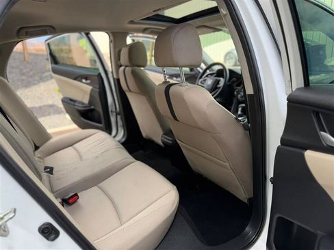 Used 2019 Honda Civic EX image 27