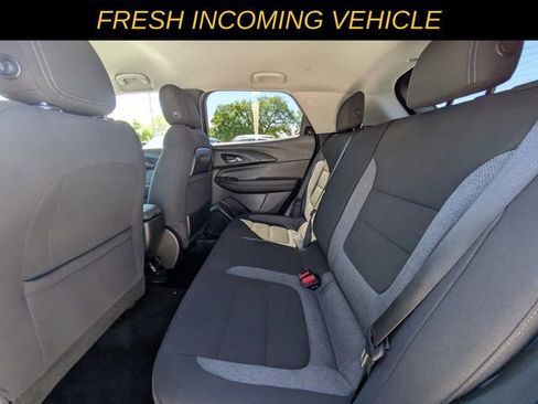 Used 2021 Chevrolet TrailBlazer LT w/ Convenience Package image 11