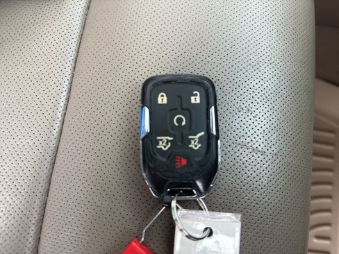 Used 2020 GMC Yukon SLT w/ Open Road Package image 55