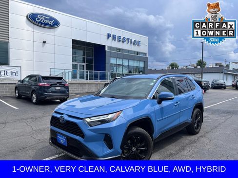 Used 2024 Toyota RAV4 SE AWD/4WD image 1