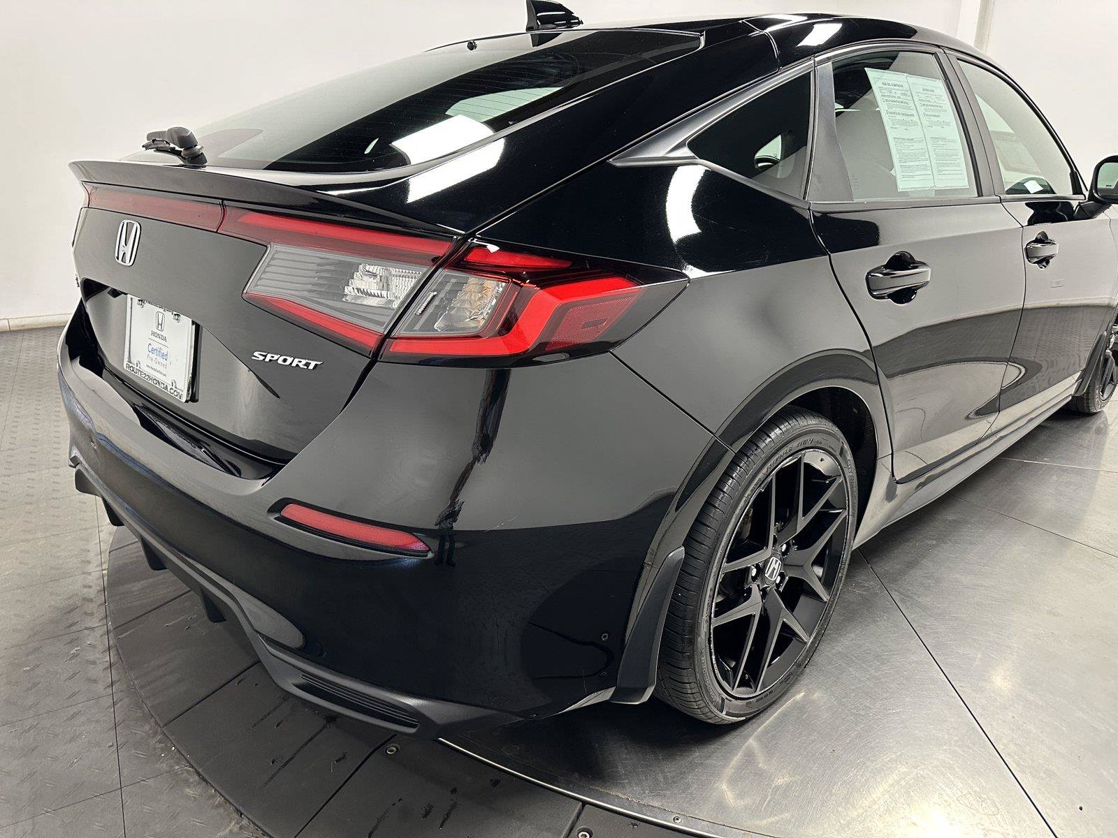 Used 2024 Honda Civic Sport image 14
