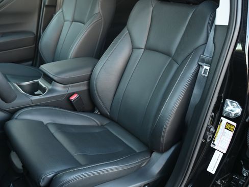 Certified 2025 Subaru Outback Touring XT image 16