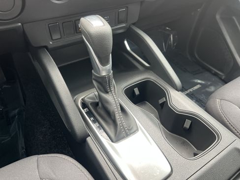 Used 2025 Nissan Frontier SV RWD image 29