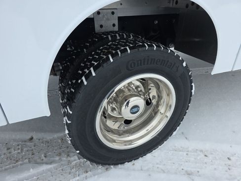 New 2025 Ford F550 4x4 Supercab Super Duty image 18