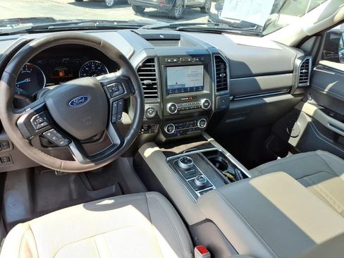Used 2020 Ford Expedition Limited w/ Equipment Group 302A AWD/4WD image 22