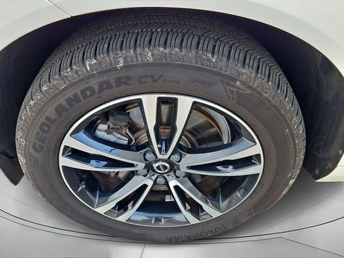 Used 2020 Volvo XC60 T6 Momentum image 9