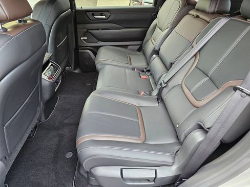 New 2026 Nissan Armada SL AWD/4WD image 6
