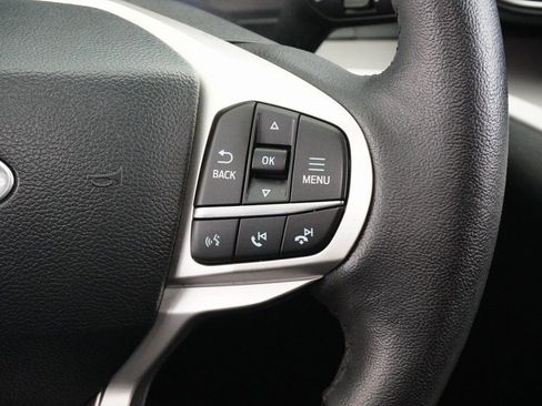 Used 2023 Ford Explorer XLT w/ Equipment Group 202A image 20