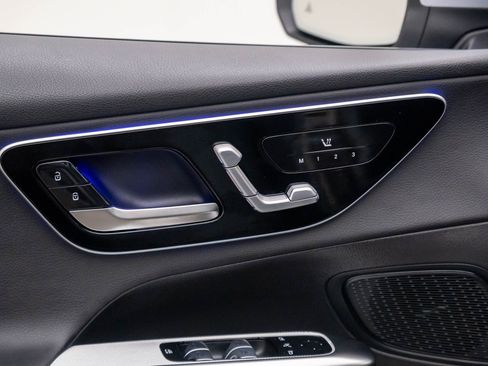 New 2026 Mercedes-Benz GLC 300 GLC 300 image 15