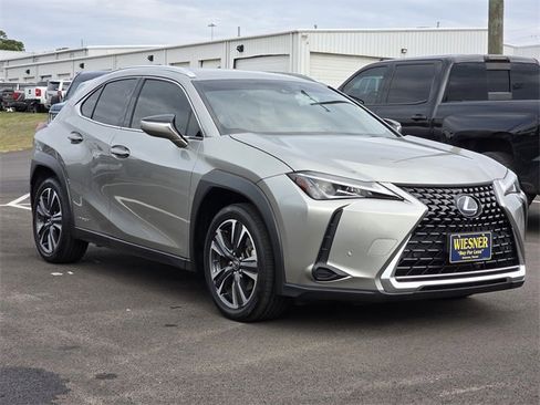 Used 2020 Lexus UX 250h w/ Premium Package image 8