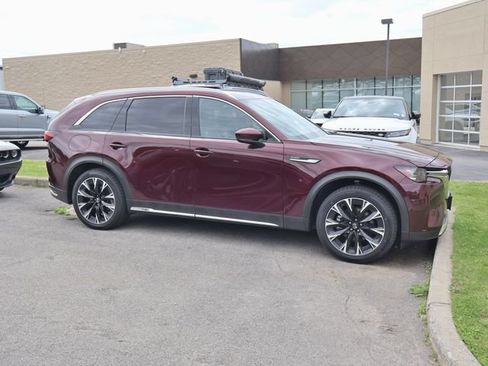 Used 2024 MAZDA CX-90 Plug-In Hybrid w/ Premium Plus AWD/4WD image 4