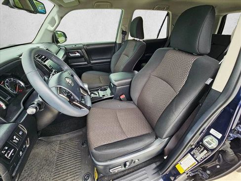 Used 2023 Toyota 4Runner TRD Off-Road AWD/4WD image 18