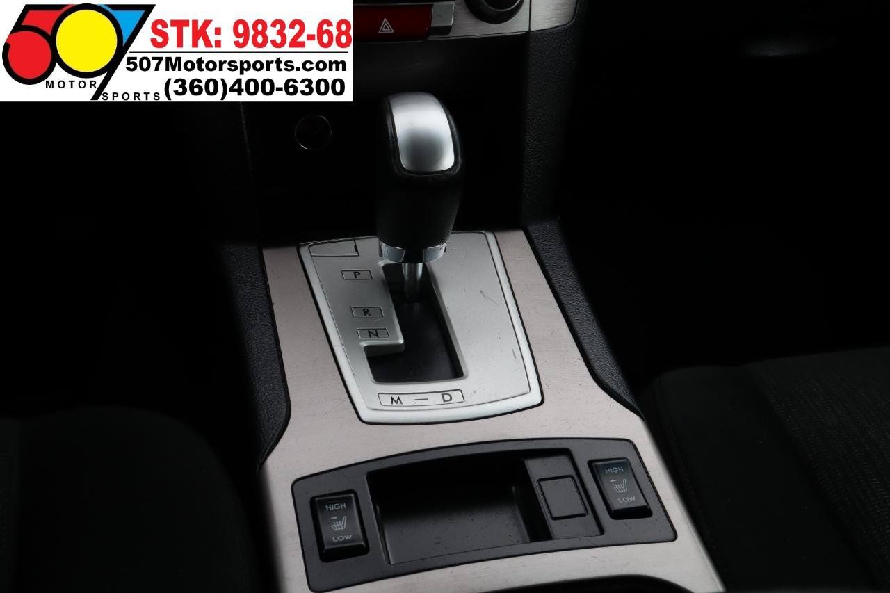 Used 2014 Subaru Outback 2.5i Premium AWD/4WD image 18