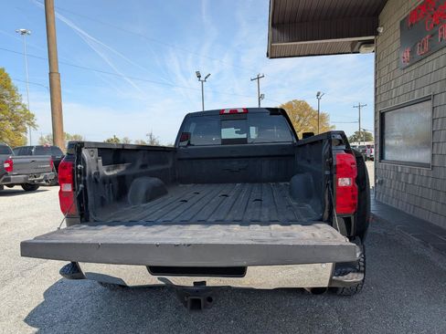 Used 2019 Chevrolet Silverado 3500 LTZ w/ LTZ Plus Package AWD/4WD image 20