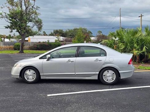 Used 2007 Honda Civic Hybrid Sedan image 6