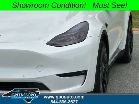 Used 2022 Tesla Model Y Performance AWD/4WD image 46