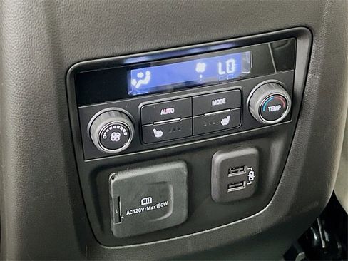 Used 2023 Buick Enclave Avenir w/ Avenir Technology Package image 27