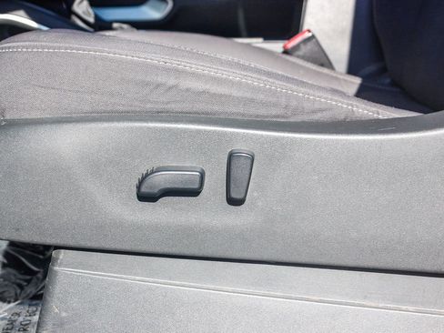 Certified 2022 Nissan Frontier SV w/ Technology Package image 23