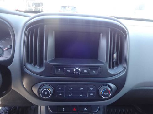 Used 2022 Chevrolet Colorado W/T w/ WT Convenience Package image 14