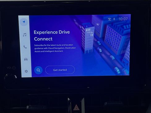 Used 2025 Toyota Corolla SE image 27