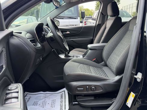 Certified 2023 Chevrolet Equinox LT FWD image 9