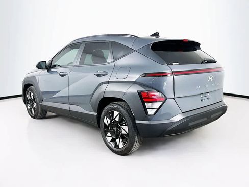 Used 2025 Hyundai Kona SEL FWD image 4