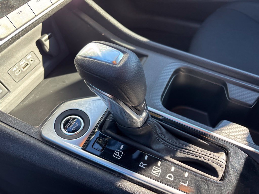 Certified 2024 Nissan Sentra SV FWD image 26