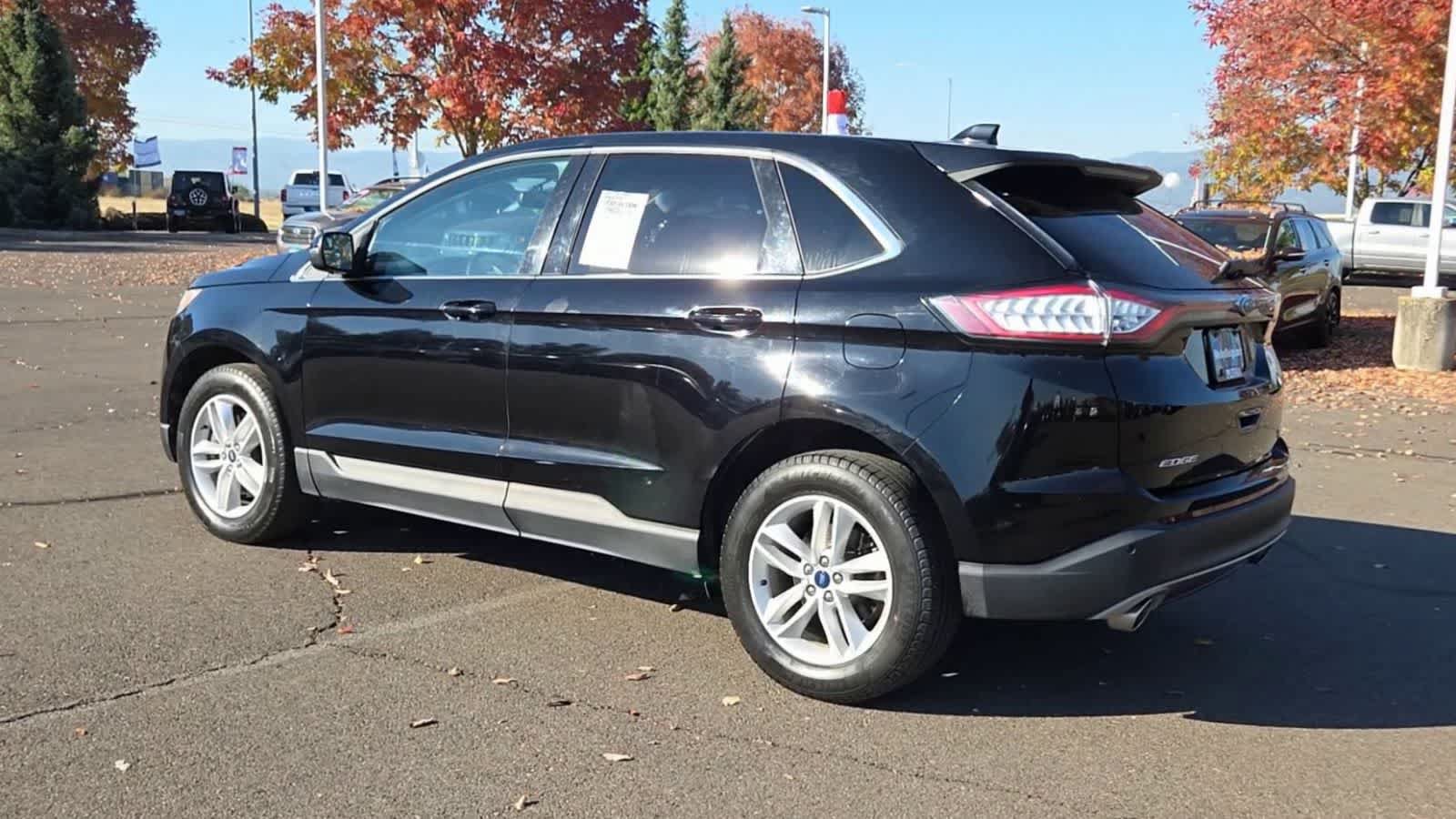 Used 2018 Ford Edge SEL AWD/4WD image 6