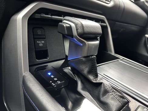 Used 2025 Toyota Tundra Platinum AWD/4WD image 25