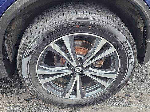 Used 2019 Nissan Rogue SV w/ Premium Package AWD/4WD image 27