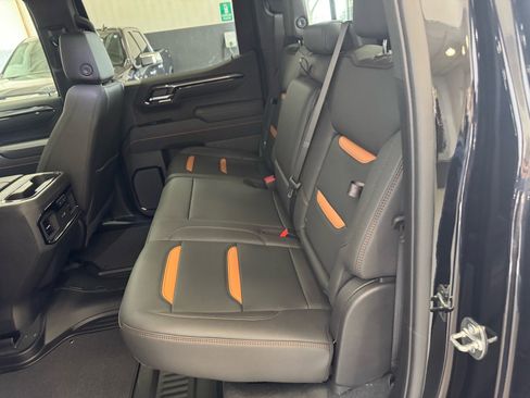 New 2026 GMC Sierra 1500 AT4 w/ AT4 Premium Package AWD/4WD image 10