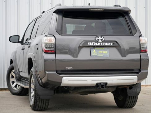 Used 2016 Toyota 4Runner Trail Premium image 5