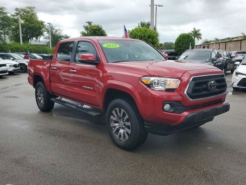 Used 2023 Toyota Tacoma SR5 image 3