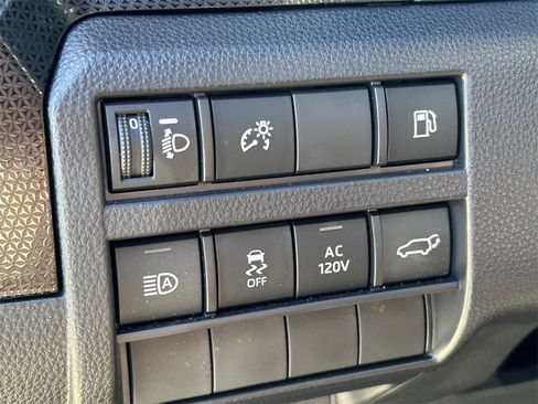 New 2025 Toyota 4Runner Limited image 31