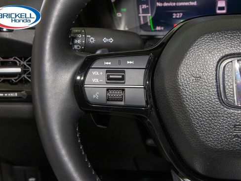 Certified 2025 Honda Accord Touring image 29