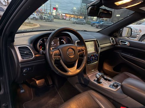 Used 2015 Jeep Grand Cherokee Limited image 39
