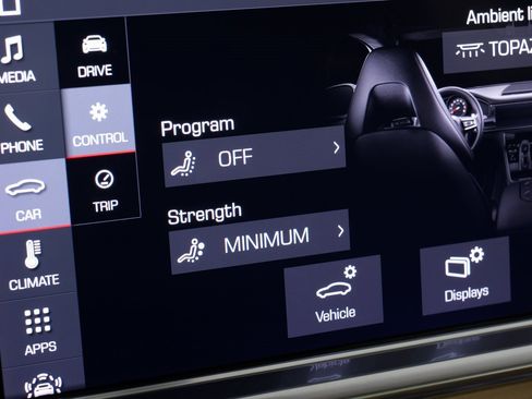 Used 2021 Porsche Panamera 4 image 58