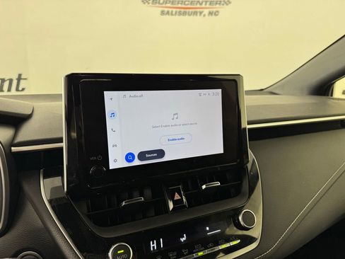 Used 2023 Toyota Corolla SE image 14