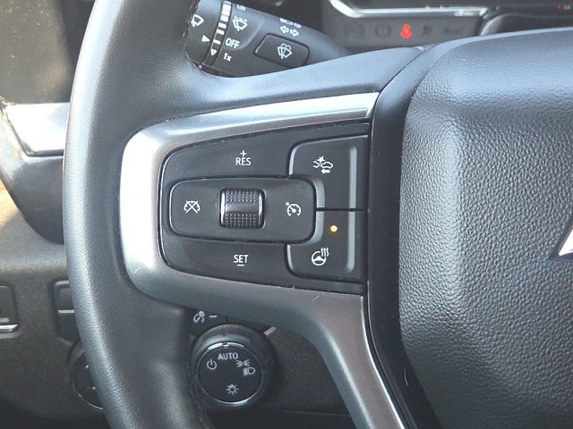 Used 2024 Chevrolet Silverado 1500 LT AWD/4WD image 30
