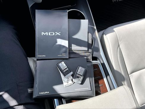 Used 2017 Acura MDX SH-AWD w/ Technology Package image 20