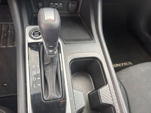 Used 2024 Nissan Sentra SV FWD image 20