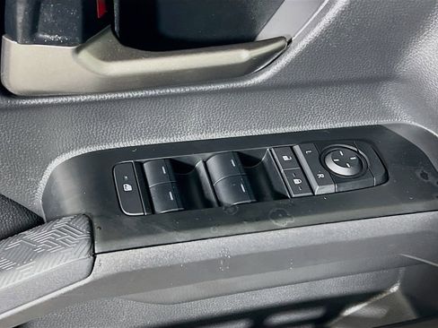 Certified 2025 Toyota Tacoma TRD Sport AWD/4WD image 17